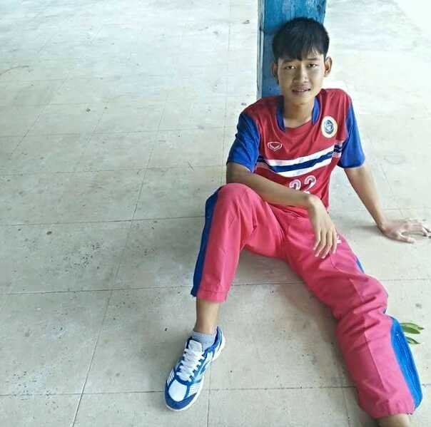 หนุ่มๆ นร.รร.กีฬา # 112