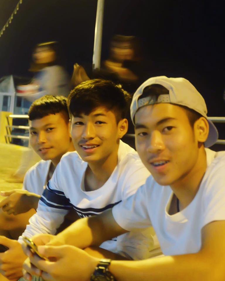 หนุ่มๆ นร.รร.กีฬา # 113