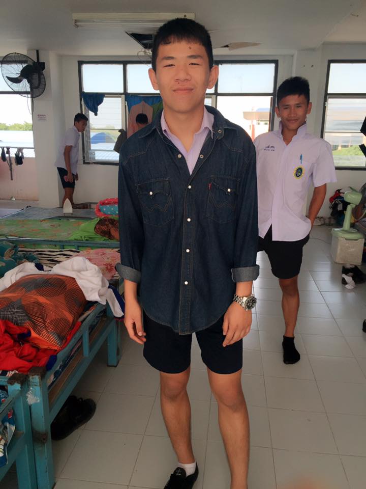 หนุ่มๆ นร.รร.กีฬา # 113