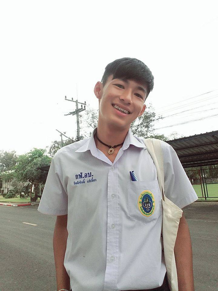 หนุ่มๆ นร.รร.กีฬา # 114