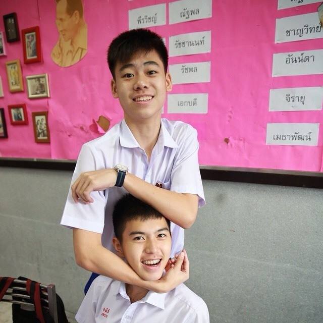 กรุบกริบ # 180