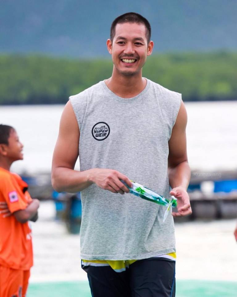 อ้ายเวียร์ของข่อย แซ่บอิหลี