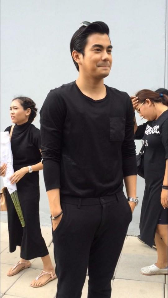 ฌอห์ณ จินดาโชติ เซอร์ๆน่ากิน