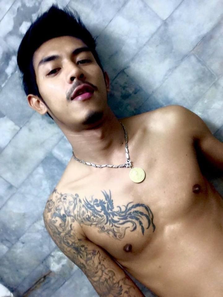 หนุ่มหน้าไทย ไซส์สากล