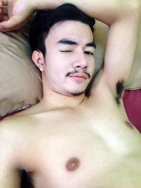 หนุ่มหน้าไทย ไซส์สากล