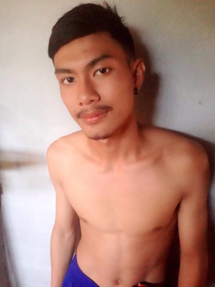 หนุ่มหน้าไทย ไซส์สากล