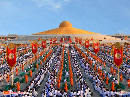 วัดพระธรรมกาย
