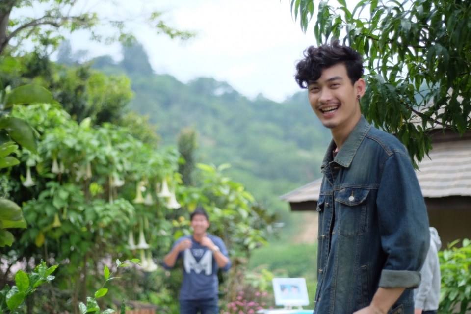 รอบพิเศษ ตรงกลางระหว่างรัก
