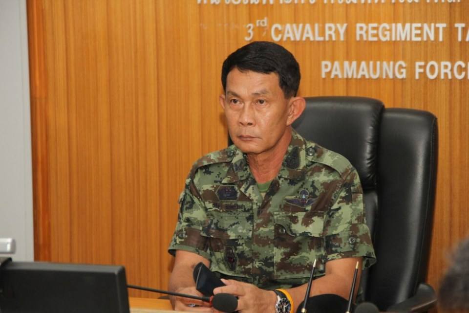 ท่านปรีชา จันทร์โอชา น้องชายท่านนายก