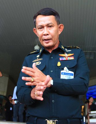 ท่านปรีชา จันทร์โอชา น้องชายท่านนายก