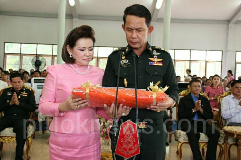 ท่านปรีชา จันทร์โอชา น้องชายท่านนายก
