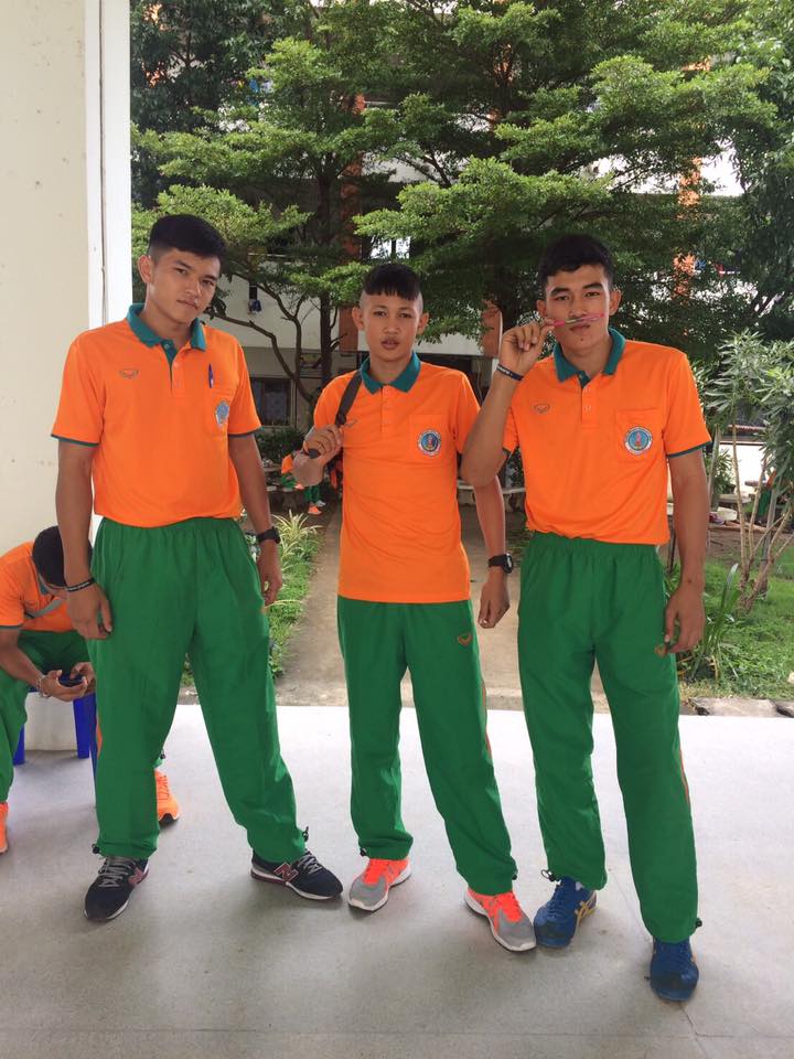 หนุ่มๆ นร.รร.กีฬา # 116