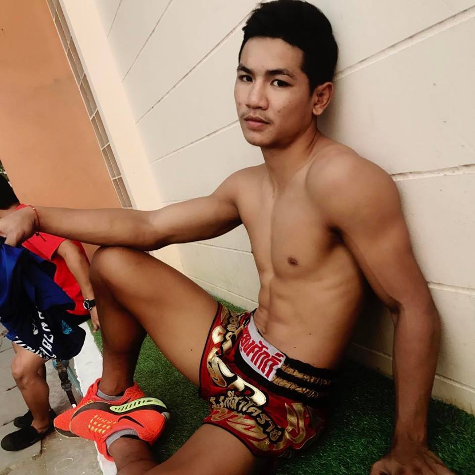 หนุ่มๆ นร.รร.กีฬา # 117
