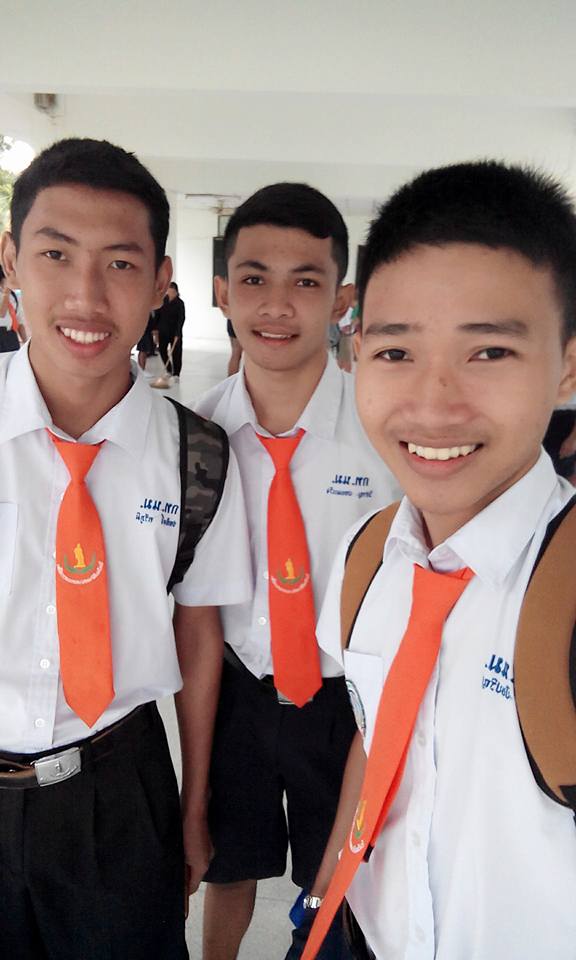 หนุ่มๆ นร.รร.กีฬา # 117