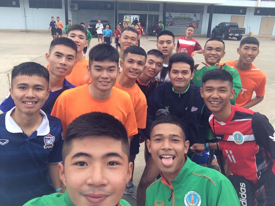 หนุ่มๆ นร.รร.กีฬา # 118