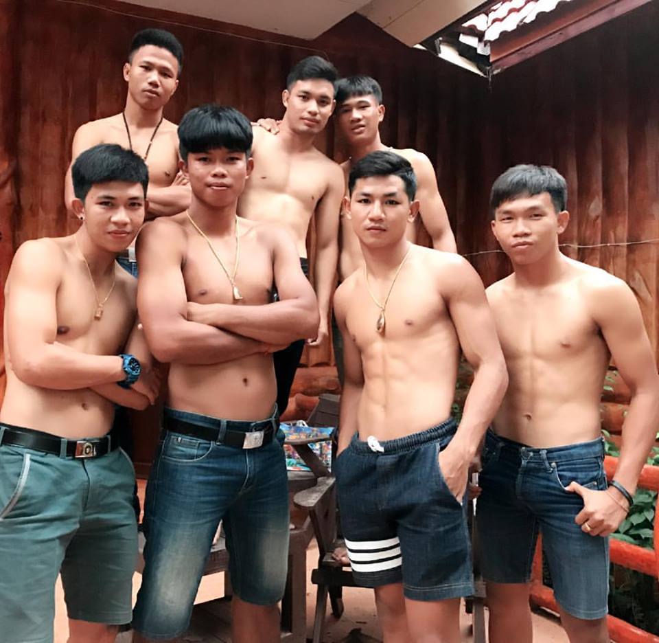 หนุ่มๆ นร.รร.กีฬา # 122