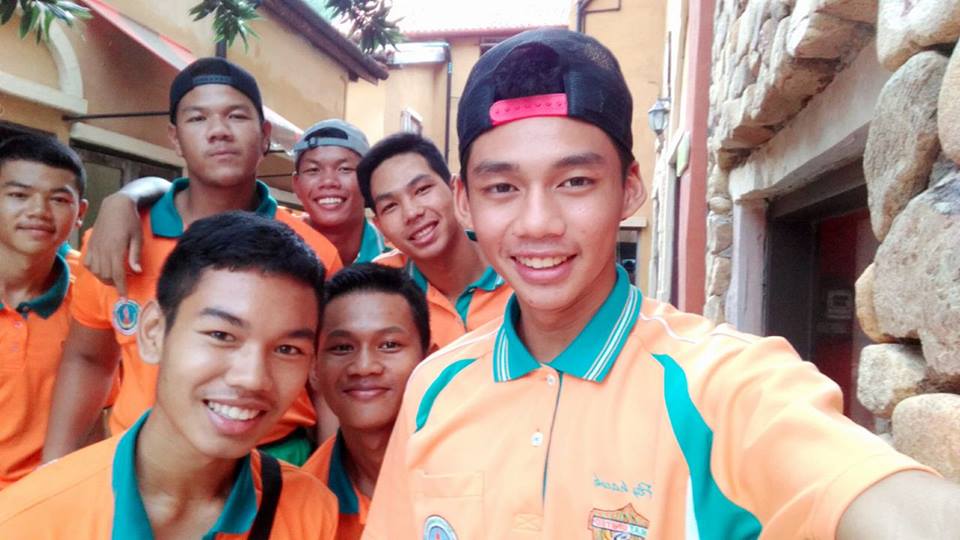 หนุ่มๆ นร.รร.กีฬา # 123