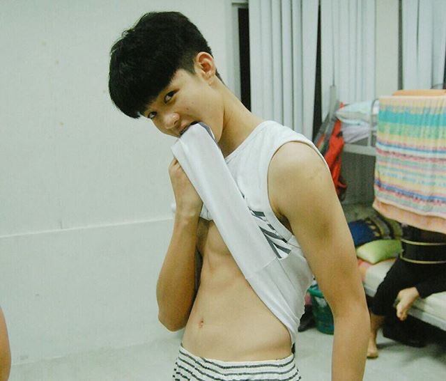 กรุบกริบ # 185