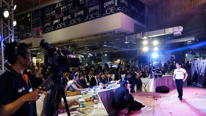 ครูกวาง อนุรัฐ จาก Center Stage จัดงานแถลงข่าวเปิดการประกวด Prince&Princess thailand 2017 เพื่อหาตัวแทนเยาวชนไทยไปประกวดระดับเยาวชนโลก