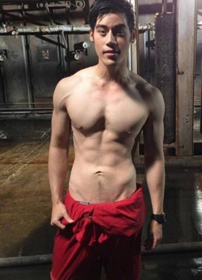 [ต้องแตก][ฉ18+][030] ความหล่อไม่เลือกอาชีพจริงๆ ครับ งานดีของพ่อหนุ่ม อาร์ท เดชาภัทร ที่เอาบรรดากว้างเก้งไม่มองข้ามอาชีพวิน ใจไม่ดีเลย น้ำเดิน