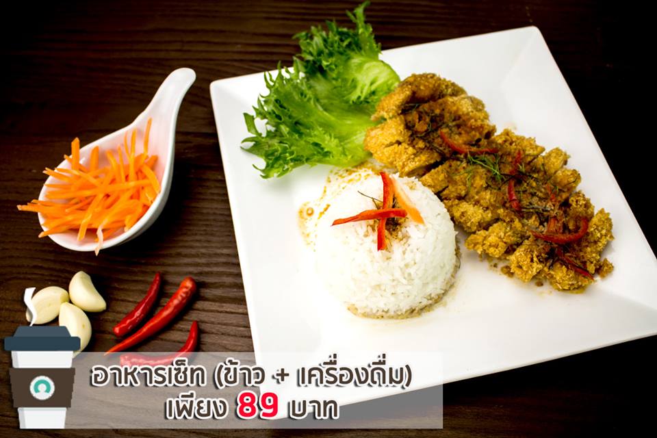 Bevbar ร้านกาแฟสุดชิคตามสไตล์คนเมืองที่เปิดเอาใจวัยรุ่นและวัยทำงานด้วยบรรยากาศของร้านที่แสนน่ารักพร้อมอาหารและเครื่องดื่มที่อร่อยถูกปากแถมราคายังสบายกระเป๋าแน่นอน