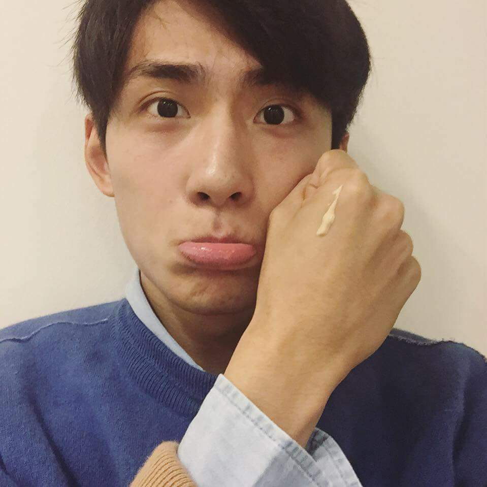 ใครรู้จักเน็ตไอดอลเกาหลีชื่ออะไรบอกที หล่อจัง