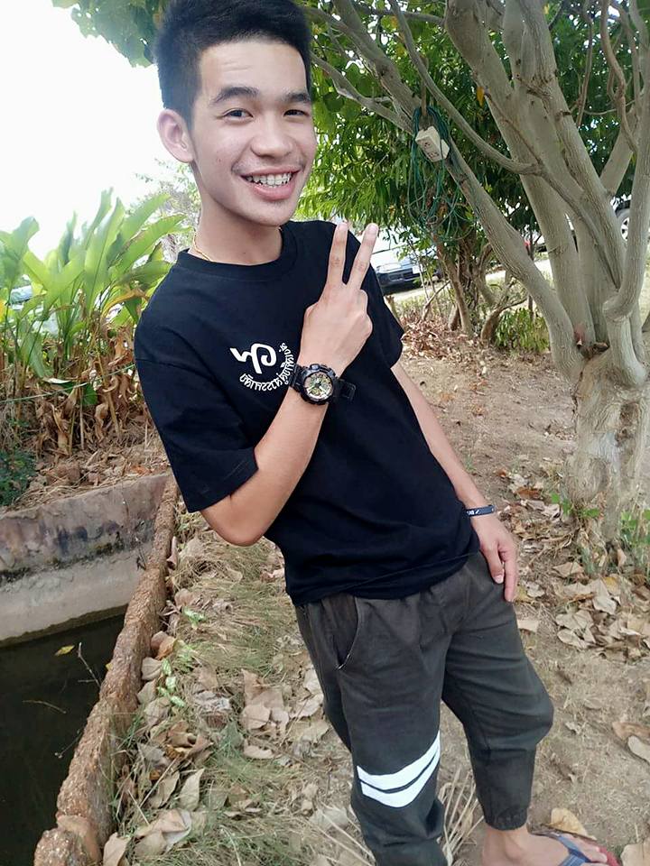 หนุ่มๆ นร.รร.กีฬา # 135