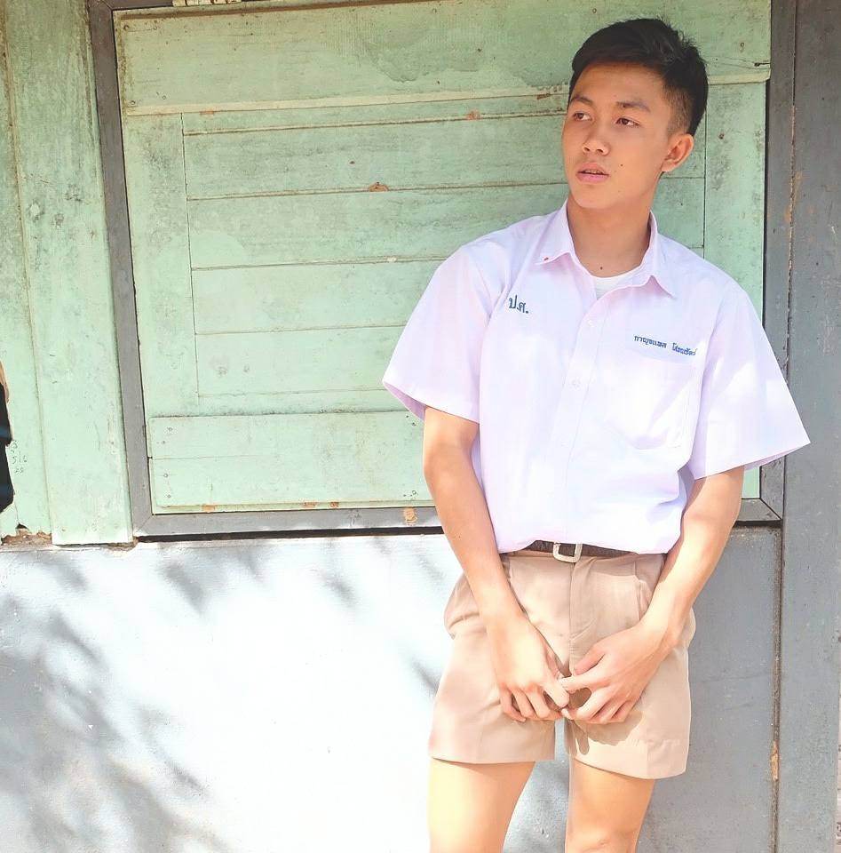 กรุบกริบ # 200