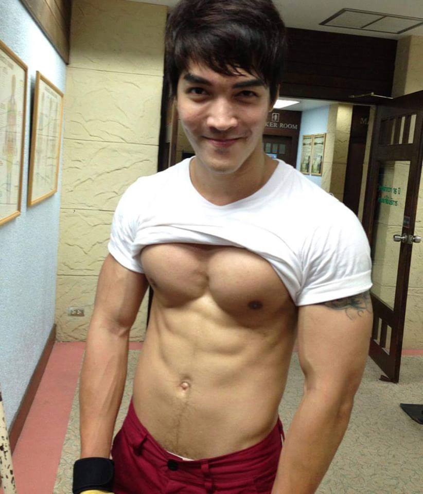 หนุ่มถอดเห็นแล้วอยาก