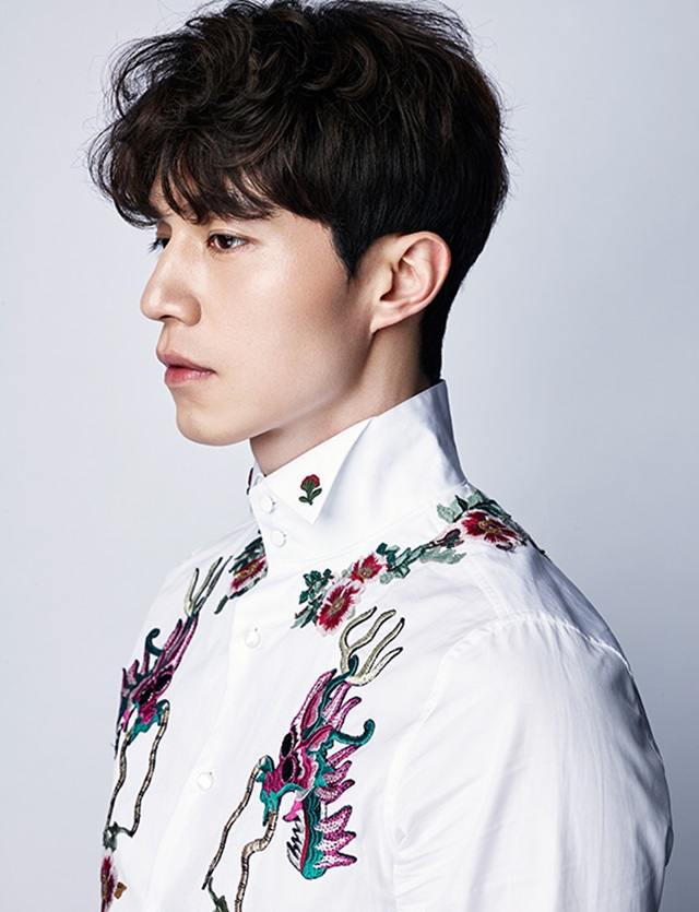 Lee Dong Wook @ Elle Men HK March 2017