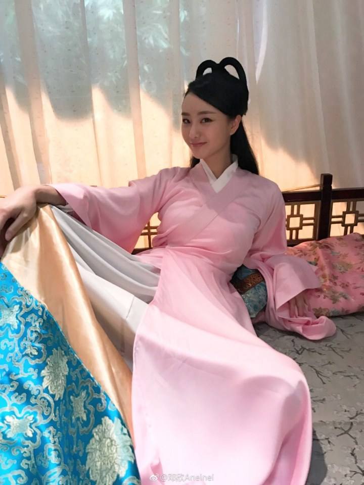 Hua Xie Hua Fei Hua Man Tian 《花谢花飞花满天》 2017 part8