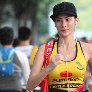 รวมรูปมะนาวภรณี สายวิ่งสุดเซ็กซี่ ไอดอลของสาวสวยสายวิ่ง
