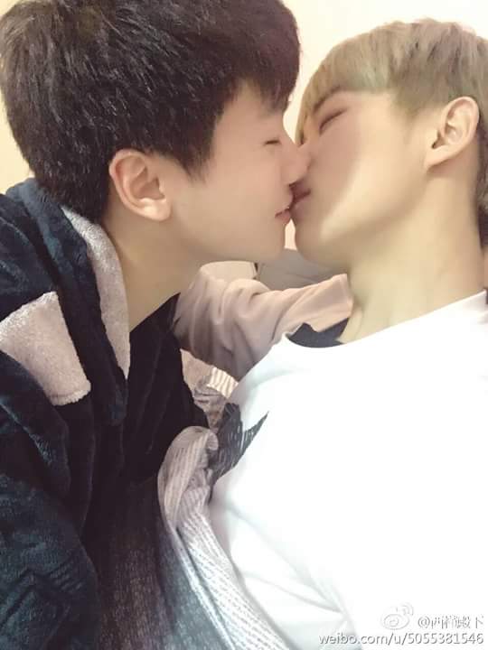 คู่รักเกย์