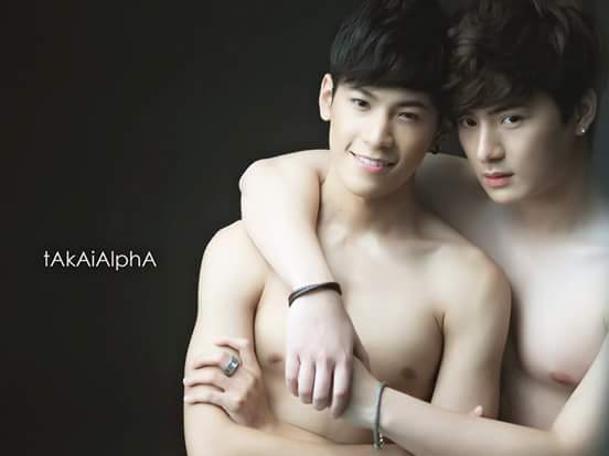 คู่รักเกย์