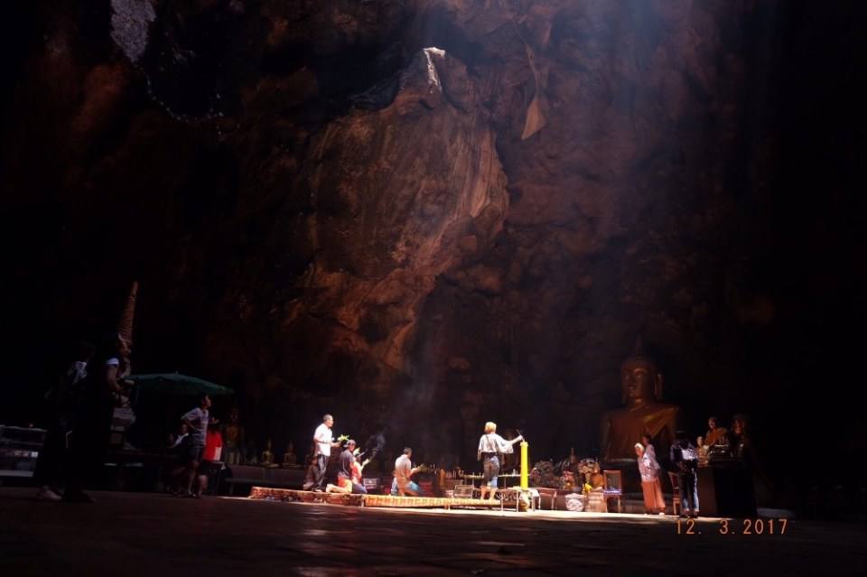 เขาหลวง เพชรบุรี
