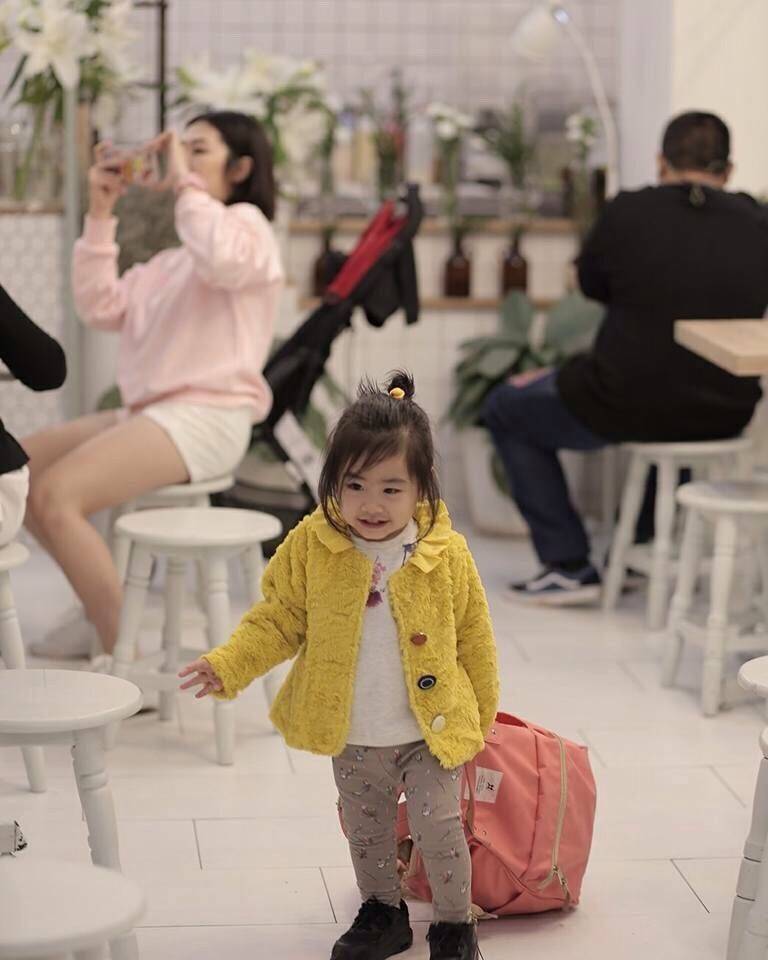 ไม่น่าเชื่อว่า กอล์ฟฟักกลิ้งฯ จะมีลูกสาวน่ารักขนาดนี้