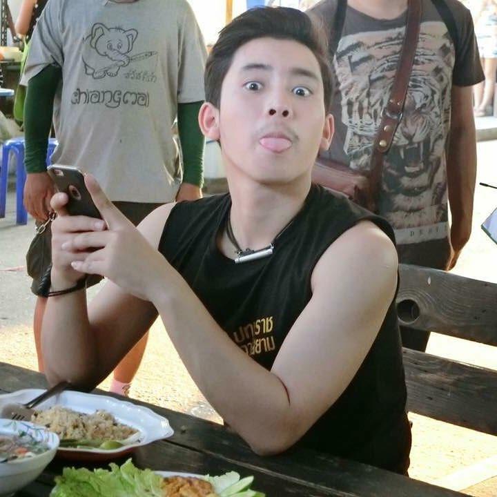 แอบปลื้มหนุ่ม2วัย