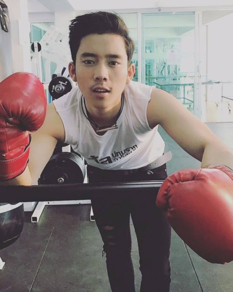แอบปลื้มหนุ่ม2วัย