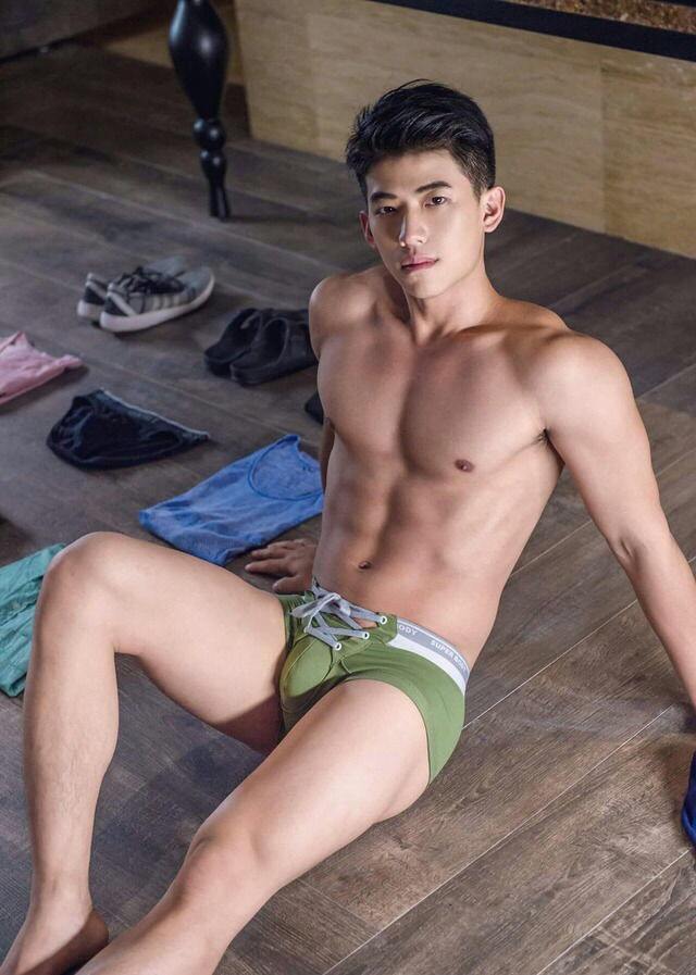 hot male 4 (+18)