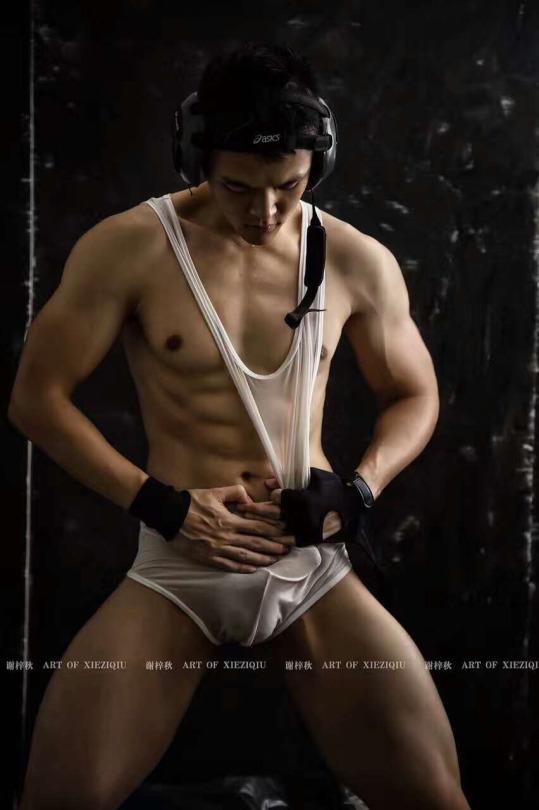 hot male 4 (+18)