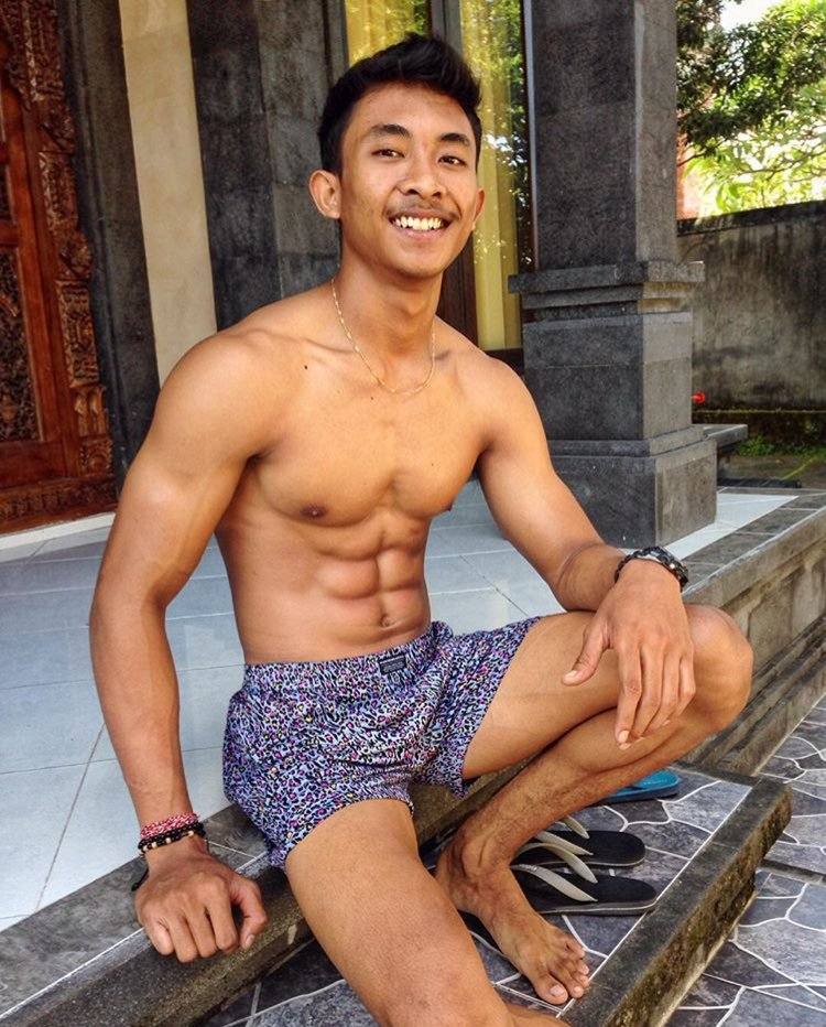 แซ่บ บ้านๆ ๑