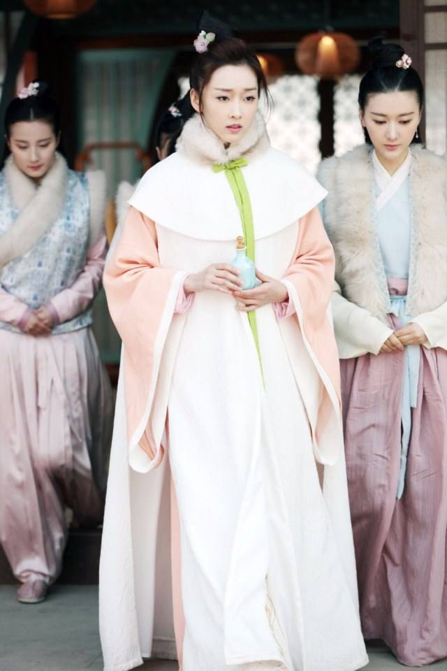 Hua Xie Hua Fei Hua Man Tian 《花谢花飞花满天》 2017 part12