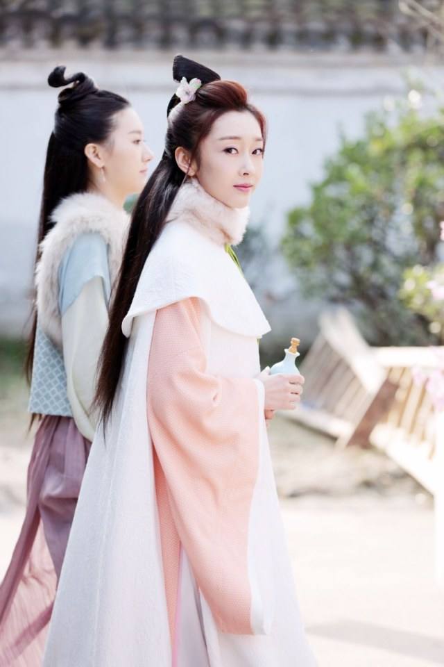 Hua Xie Hua Fei Hua Man Tian 《花谢花飞花满天》 2017 part12