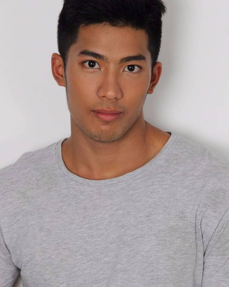 ชอบมากทั้งเก่งทั้งเข้มหล่อ