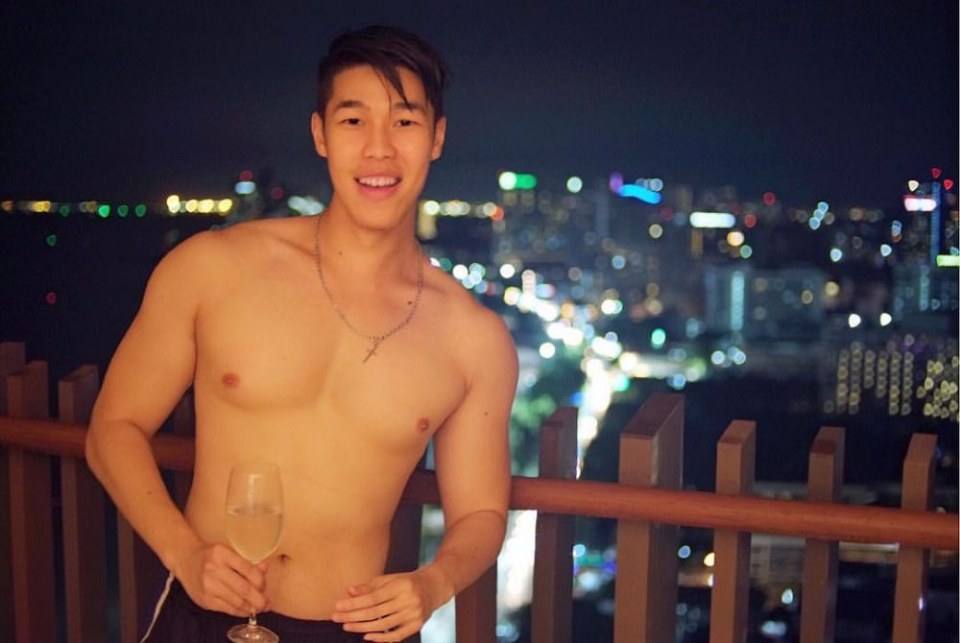 มากมายชายในโซลเชียล