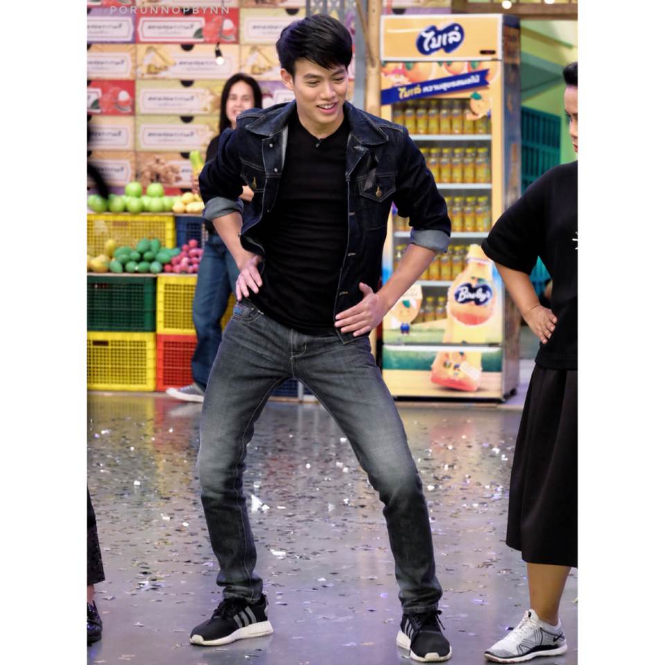 พี่ปอรายการตลาดสดพระราม4ทางช่อง3 16.15อย่าลืมเปิดดูกันเนอะ🤗🤗🤗