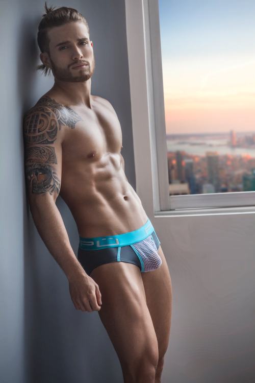 hot male 8 (+18)