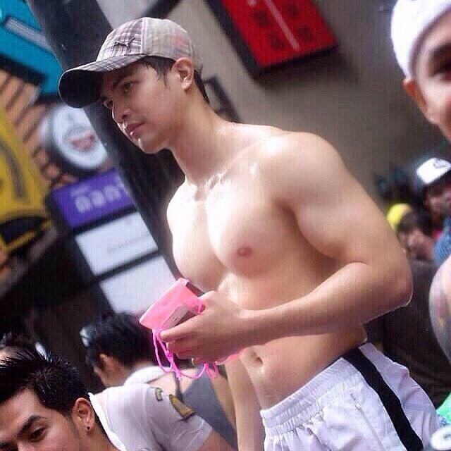 มาเลียๆ