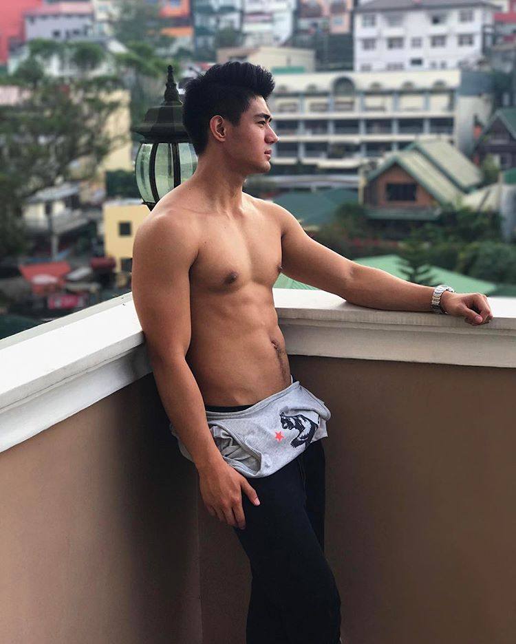 มาเลียๆ