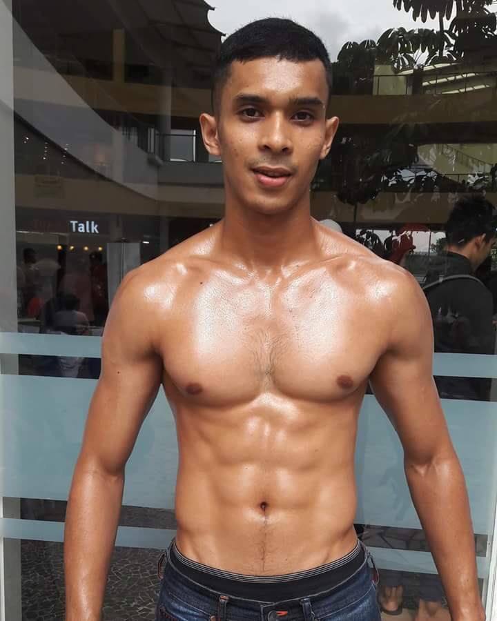 มาเลียๆ